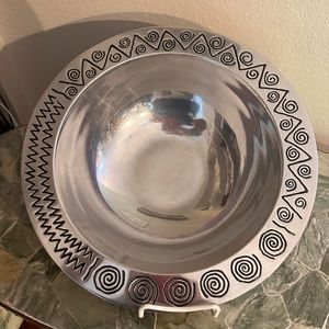 Wilton Armetale large bowl 14 1/2” opening 11” 4” high